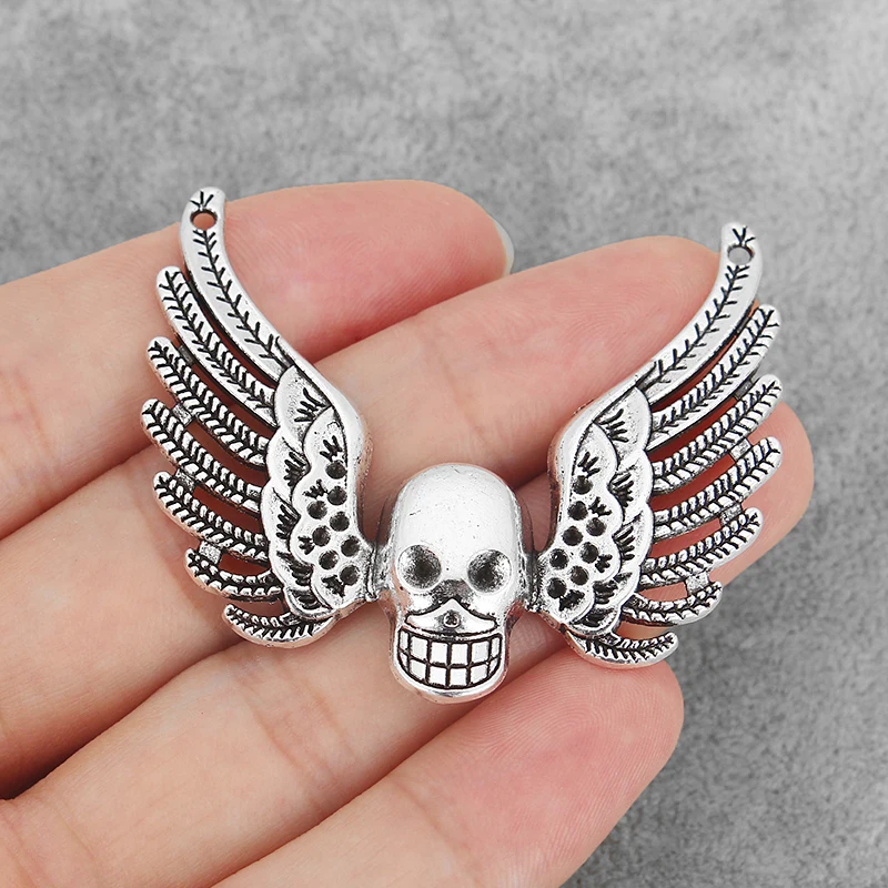 8PCS Antiqeu Large Angle Wings Feather Charms Skull Skeleton Pendants Connector for DIY Findings Jewelry Necklace
8PCS Antiqeu Large Angle Wings Feather Charms Skull Skeleton Pendants Connector for DIY Findings Jewelry Necklace