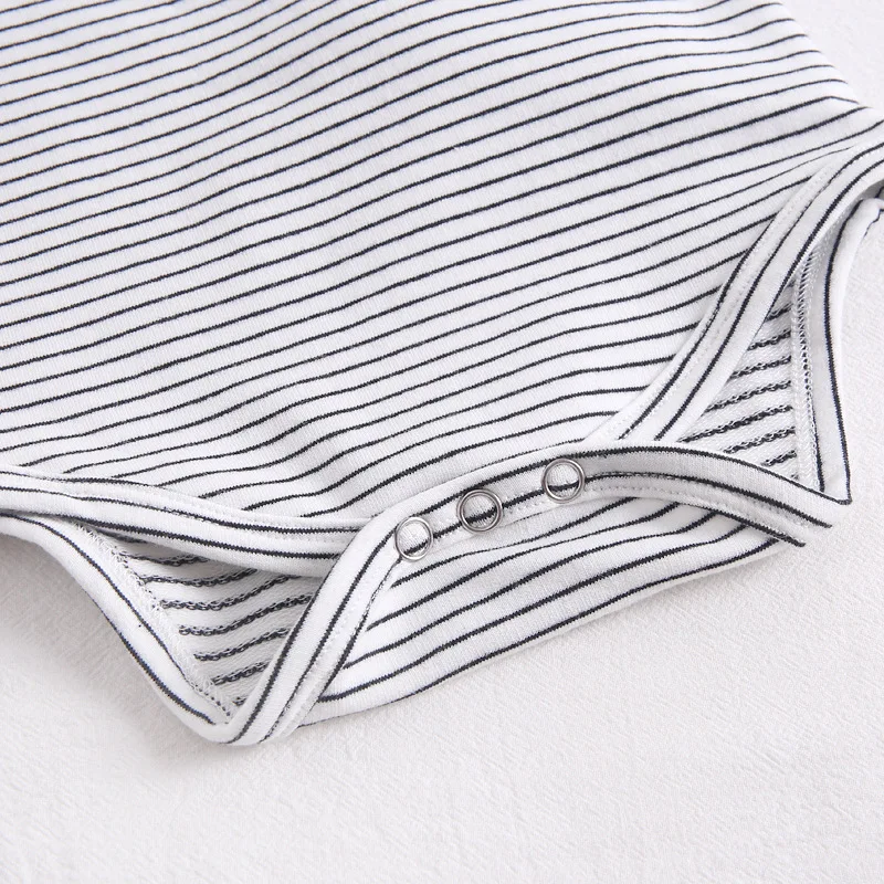 New Ins Striped Ruffles Neckline Toddler Girls Kids Clothes Spring Summer Lovely Baby Cotton Infant Children Rompers
New Ins Striped Ruffles Neckline Toddler Girls Kids Clothes Spring Summer Lovely Baby Cotton Infant Children Rompers