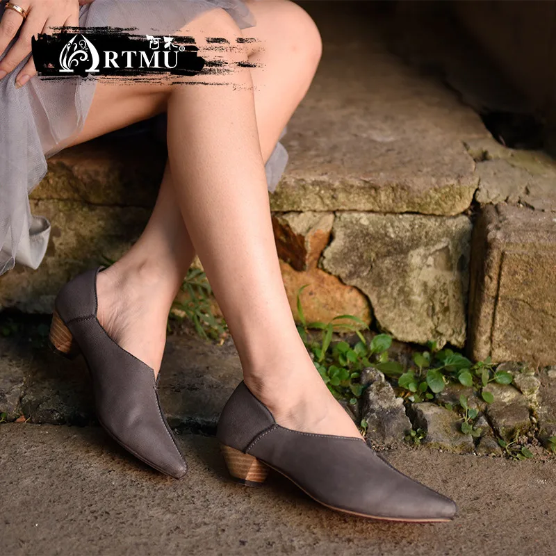 Artmu Original Low Heels Women Shoes New European and American Retro Genuine Leather Handmade Pointed Toe Pumps 1051
Artmu Original Low Heels Women Shoes New European and American Retro Genuine Leather Handmade Pointed Toe Pumps 1051