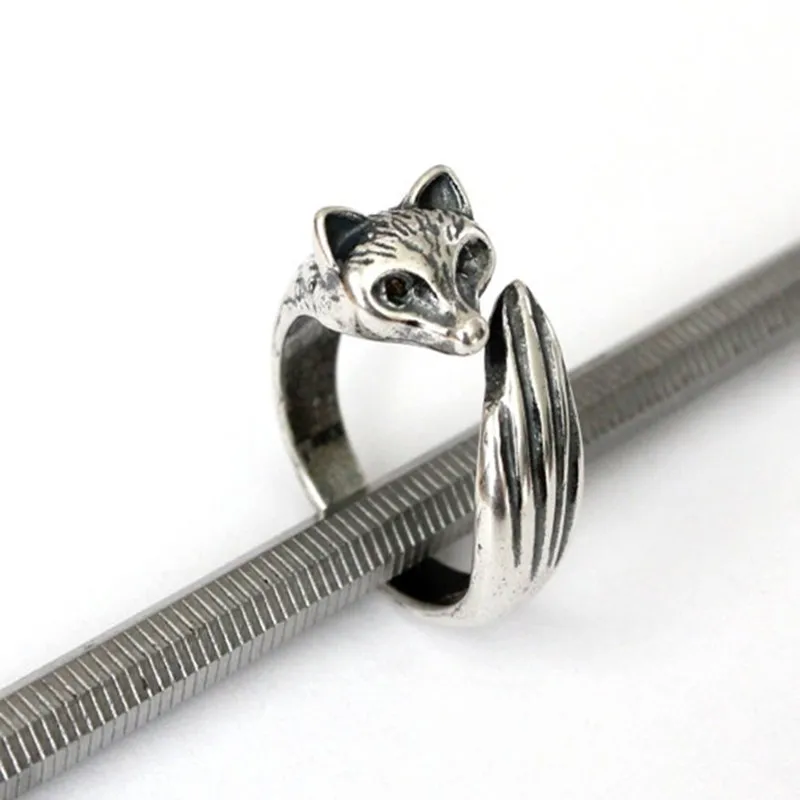 Drop shipping ancient silver plated fox ring Handmade retro animal ring in jewelry for women
Drop shipping ancient silver plated fox ring Handmade retro animal ring in jewelry for women