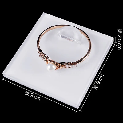 White Acrylic Necklace Display Bracelet Holder Ring Case Pendant Display Stand Earring Organizer Jewellery Stand Crystal
White Acrylic Necklace Display Bracelet Holder Ring Case Pendant Display Stand Earring Organizer Jewellery Stand Crystal