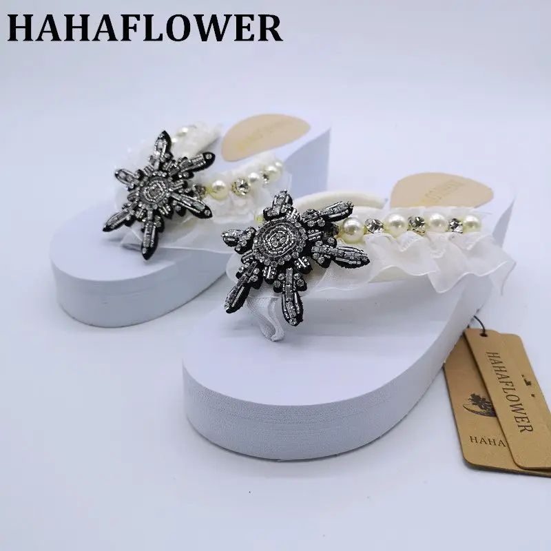 HAHAFLOWER Platform Sandals Wedge Women snowflake High Heels Beach Fashion Female 2018 Summer Ladies Shoes free shipping
HAHAFLOWER Platform Sandals Wedge Women snowflake High Heels Beach Fashion Female 2018 Summer Ladies Shoes free shipping