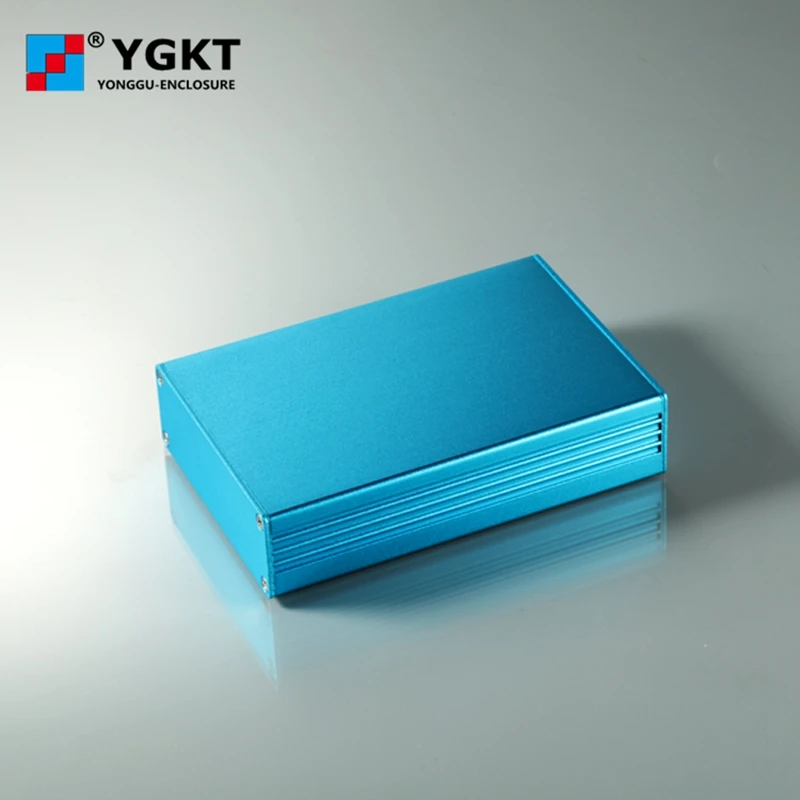 YGK-015 82.8*28.8*100/3.26''x1.13''x3.93''(wxhxl)mm small Aluminum extrusion enclosure for electronic
YGK-015 82.8*28.8*100/3.26''x1.13''x3.93''(wxhxl)mm small Aluminum extrusion enclosure for electronic