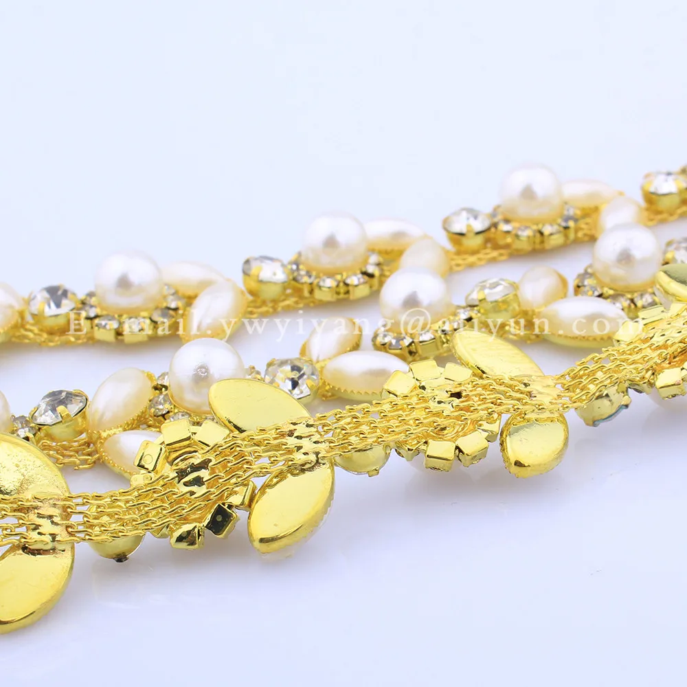 5 yards Sew on Fashion Crystal Rhinestone Pearl Trimming Bridal Dress decorative Gold base strass Bags Garment AppliqueHF-420
5 yards Sew on Fashion Crystal Rhinestone Pearl Trimming Bridal Dress decorative Gold base strass Bags Garment AppliqueHF-420