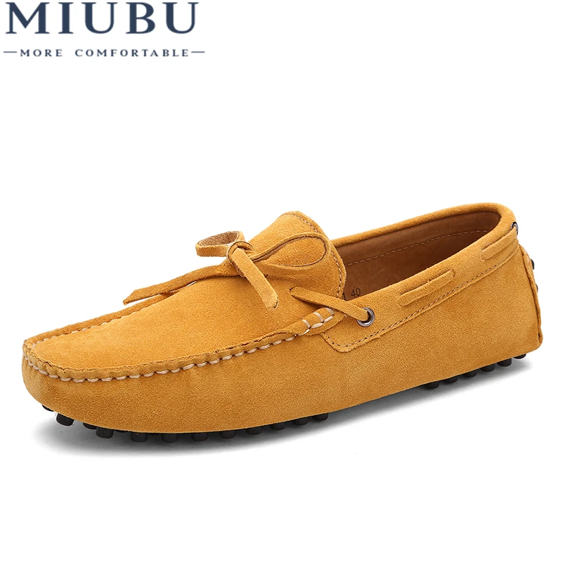 MIUBU Brand Big Size Cow Suede Leather Men Flats 2020 New Men Casual Shoes High Quality Men Loafers Moccasin Driving Shoes
MIUBU Brand Big Size Cow Suede Leather Men Flats 2020 New Men Casual Shoes High Quality Men Loafers Moccasin Driving Shoes