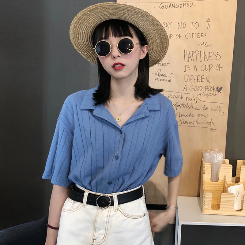 Women's clothing Korean version of the loose retro simple solid color short-sleeved casual shirt lapel stripes thin shirt shirt
Women's clothing Korean version of the loose retro simple solid color short-sleeved casual shirt lapel stripes thin shirt shirt