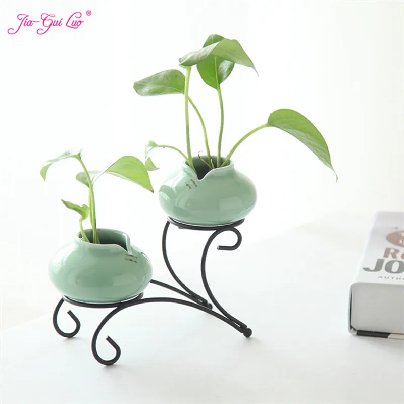 JIA-GUI LUO Celadon modern flower simple home living room decoration decoration crafts creative ceramic vase C047
JIA-GUI LUO Celadon modern flower simple home living room decoration decoration crafts creative ceramic vase C047