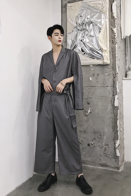 XL-XXL!!!Spring and autumn personality cuffs split design men's loose thin jumpsuit pants hair stylist youth nine pants suit.
XL-XXL!!!Spring and autumn personality cuffs split design men's loose thin jumpsuit pants hair stylist youth nine pants suit.