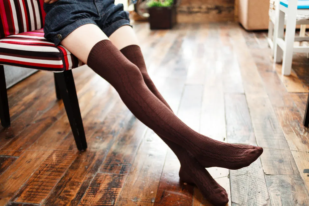New Arrival Winter Cotton Thick Lines Stocking Girls Fashion Knee High Stocking Stockings Free Shipping
New Arrival Winter Cotton Thick Lines Stocking Girls Fashion Knee High Stocking Stockings Free Shipping