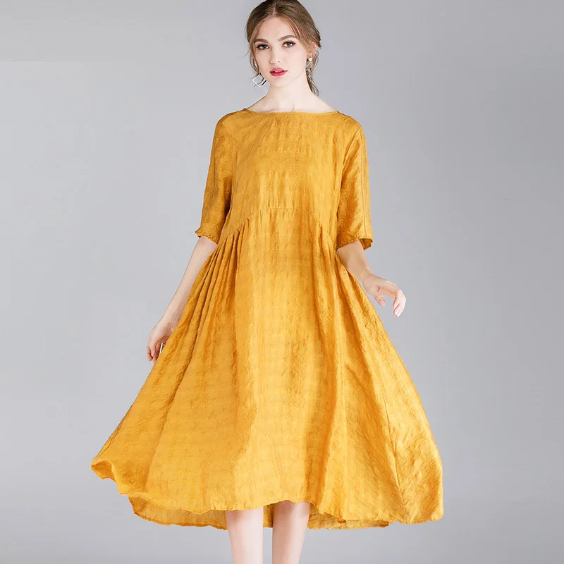 Large size ladies' fashion loose show thin Summer dresses Plus size casual Round neck high waist short sleeve Elegant dress new
Large size ladies' fashion loose show thin Summer dresses Plus size casual Round neck high waist short sleeve Elegant dress new