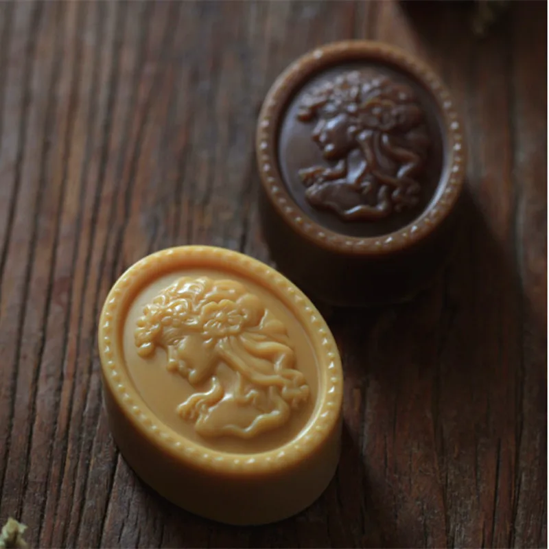 Great-Mold DIY Queen Mold for Soap Mould Oval Silicone Soap Mold 3D Chocolate Candy Molds
Great-Mold DIY Queen Mold for Soap Mould Oval Silicone Soap Mold 3D Chocolate Candy Molds