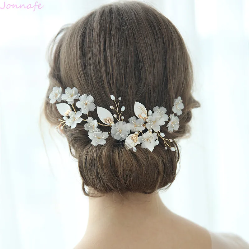 Jonnafe Charming Chiffon Floral Bridal Headpiece Wedding Hair Clip Comb Pearls Women Hair Jewelry Ornament
Jonnafe Charming Chiffon Floral Bridal Headpiece Wedding Hair Clip Comb Pearls Women Hair Jewelry Ornament