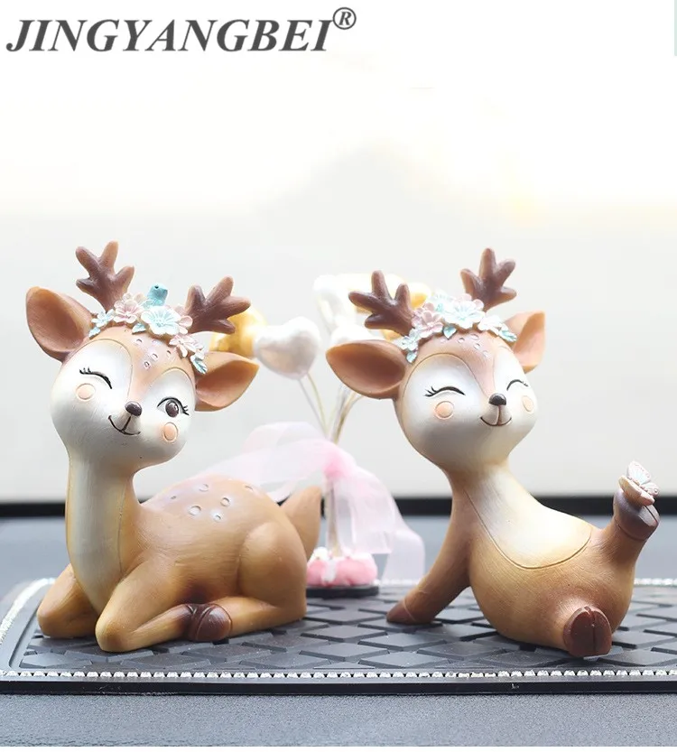 Resin crafts Sika deer Cartoon mascot Car decoration children's bedroom home decoration Christmas gift Furnishing articles
Resin crafts Sika deer Cartoon mascot Car decoration children's bedroom home decoration Christmas gift Furnishing articles