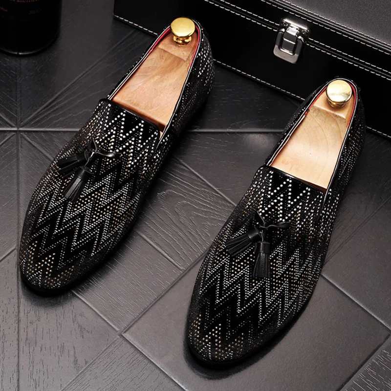 italian design men large size black wedding party wear cow suede leather rhinestone shoes slip-on tassel shoe man loafer zapatos
italian design men large size black wedding party wear cow suede leather rhinestone shoes slip-on tassel shoe man loafer zapatos