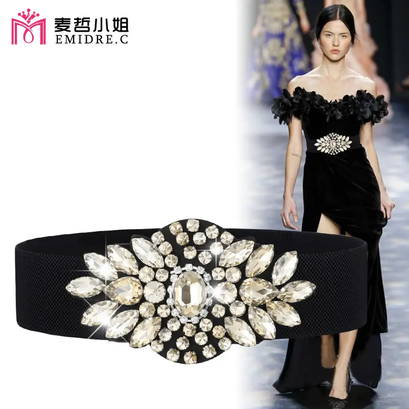 New Cummerbunds belt Diamond inlaid women's dress skirt elastic waist black simple fashion.
New Cummerbunds belt Diamond inlaid women's dress skirt elastic waist black simple fashion.