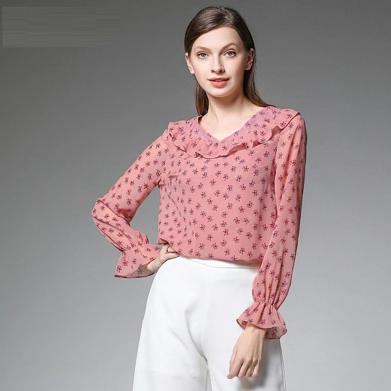 2019New Spring ladies Ruffled collar cute elegant Floral chiffon shirt lantern sleeves cute casual blouse tops shirts XXXXXL 5XL
2019New Spring ladies Ruffled collar cute elegant Floral chiffon shirt lantern sleeves cute casual blouse tops shirts XXXXXL 5XL