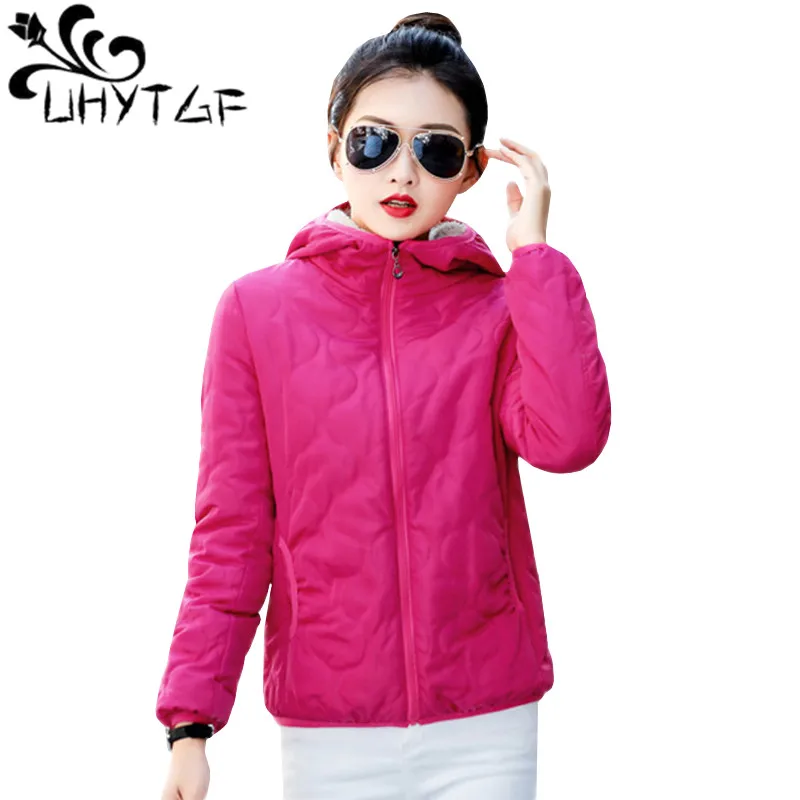 UHYTGF Plus Size 6 Color Cotton Jacket Winter Clothes Jacket Women Warm Short Parkas Hooded Coat Plus velvet Padded Jackets 161
UHYTGF Plus Size 6 Color Cotton Jacket Winter Clothes Jacket Women Warm Short Parkas Hooded Coat Plus velvet Padded Jackets 161