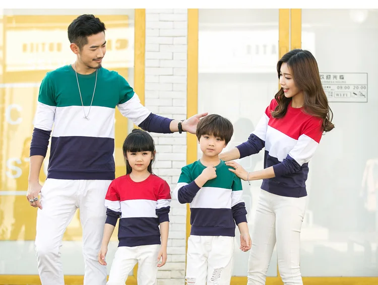 Family Christmas T shirt Family Matching Outfit Winter Cotton Long Sleeve Father Mother Children Kids Clothes
Family Christmas T shirt Family Matching Outfit Winter Cotton Long Sleeve Father Mother Children Kids Clothes
