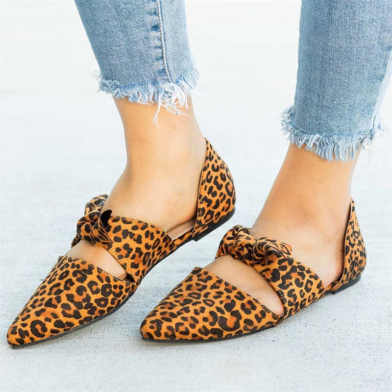 Туфли женские с леопардовым принтом плоская подошва заостренный носок бантом