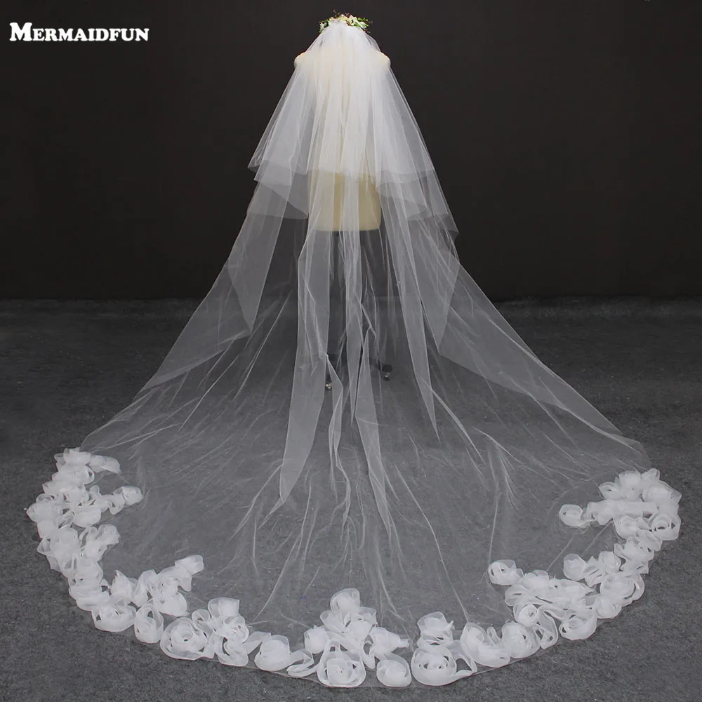 Beautiful Ruffles Flower Edge Wedding Veil with Blusher 2 Layers Cover Face White Ivory Bridal Veil with Comb
Beautiful Ruffles Flower Edge Wedding Veil with Blusher 2 Layers Cover Face White Ivory Bridal Veil with Comb