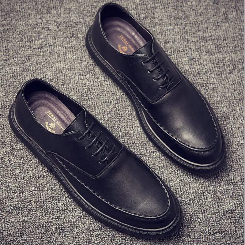 2019 New Spring Autumn Luxury Men Pointed Carved Italian Formal Shoes Men Dress Formal Wedding Shoes VV-23
2019 New Spring Autumn Luxury Men Pointed Carved Italian Formal Shoes Men Dress Formal Wedding Shoes VV-23
