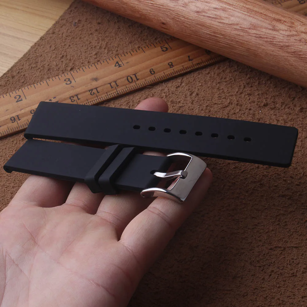 20mm 22mm black High quality Rubber thin watch strap silicone Watchband waterproof sport watch Bracelet polished pin buckle new
20mm 22mm black High quality Rubber thin watch strap silicone Watchband waterproof sport watch Bracelet polished pin buckle new