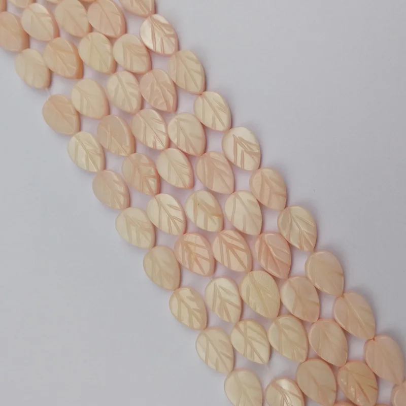 fashion natural shell Petal charms bead for jewelry making charm Earrings Necklace accessories size 7x10MM 30Pcs/lot wholesale
fashion natural shell Petal charms bead for jewelry making charm Earrings Necklace accessories size 7x10MM 30Pcs/lot wholesale