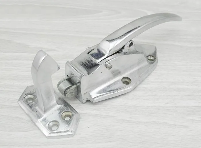 6'' Storage Accessories Handle Heavy Duty Industrial Lock(For Oven,Trailer,Truck,Transformer Door Locks)
6'' Storage Accessories Handle Heavy Duty Industrial Lock(For Oven,Trailer,Truck,Transformer Door Locks)