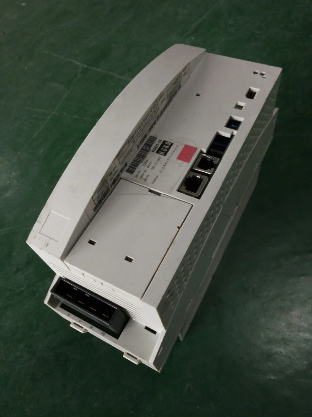 Inverter E93DA552I4B531 , servopack, Good appearance , 90% new ,90 days warranty , in stock free shipping
Inverter E93DA552I4B531 , servopack, Good appearance , 90% new ,90 days warranty , in stock free shipping
