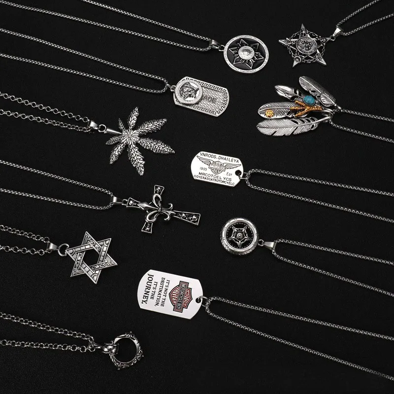 Variety Men Punk Vintage Cross Rubik's Cube Maple leaf Sweater chain Hip Hop Necklace Chain Collar Jewelry Long Necklace Women
Variety Men Punk Vintage Cross Rubik's Cube Maple leaf Sweater chain Hip Hop Necklace Chain Collar Jewelry Long Necklace Women