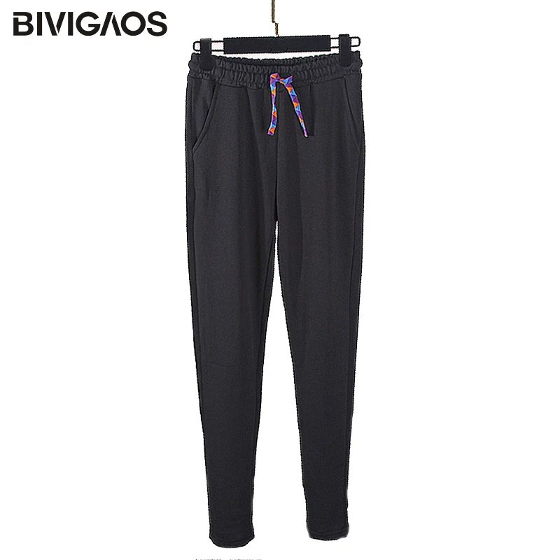 BIVIGAOS Women Winter Velvet Thick Pants Loose Harem Pants Colorful Drawstring Casual Pants Trousers Women Sweatpants Fashion
BIVIGAOS Women Winter Velvet Thick Pants Loose Harem Pants Colorful Drawstring Casual Pants Trousers Women Sweatpants Fashion