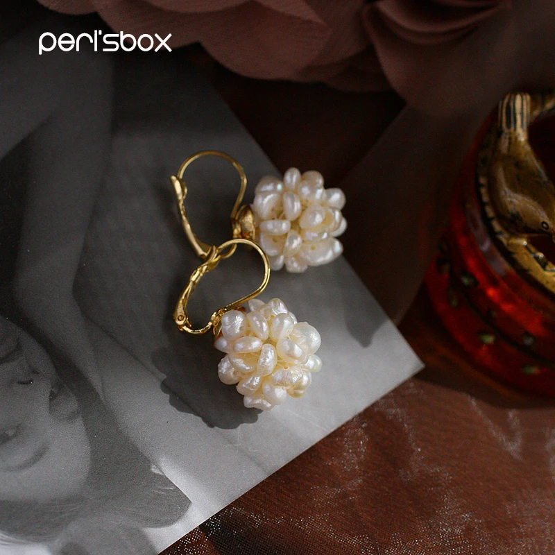 

Peri'sBox Baroque Multi Small Freshwater Pearls Hoop Earrings for Women Modern Ear Piercing Huggies Earrings Statement Earrings