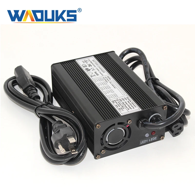 33.6V 3A Li-ion Battery Charger For 8S 29.6V Lipo/LiMn2O4/LiCoO2 Battery pack charge Fully automatic
33.6V 3A Li-ion Battery Charger For 8S 29.6V Lipo/LiMn2O4/LiCoO2 Battery pack charge Fully automatic