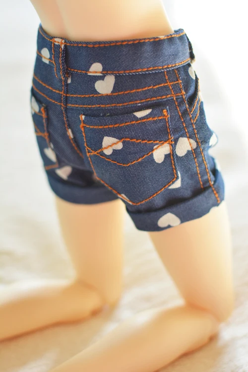 1/3 scale BJD clothes accessories Casual denim shorts for BJD/SD doll.Not included doll,shoes,wig and other accessories 0550
1/3 scale BJD clothes accessories Casual denim shorts for BJD/SD doll.Not included doll,shoes,wig and other accessories 0550
