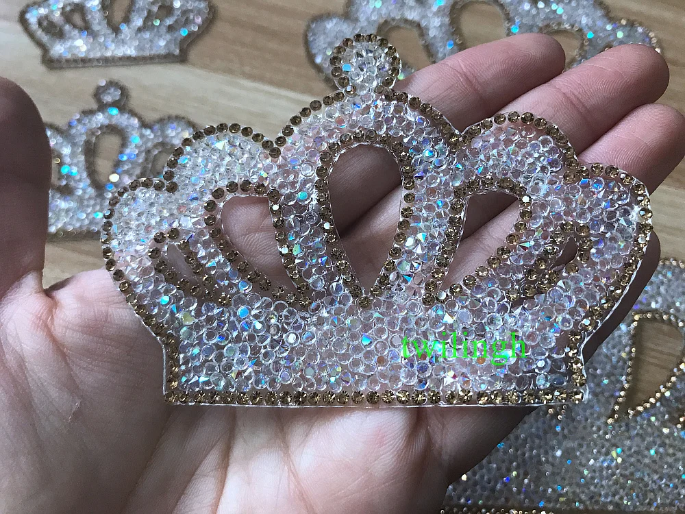 1 Piece Rhinestone Patches Hot Fix Rhinestone Motif iron on Crown Glass Patch Applique For Newborn Baby Clothing Set
1 Piece Rhinestone Patches Hot Fix Rhinestone Motif iron on Crown Glass Patch Applique For Newborn Baby Clothing Set
