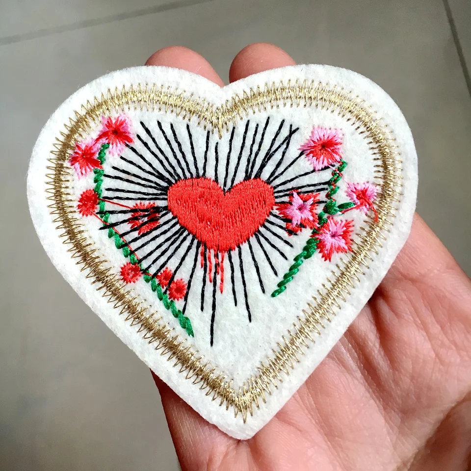 10Pcs/set Heart Patches Iron on Patch Stickers for Clothes Motif Appliques Flower Embroidery Patch Badge DIY Patchwork 3 Sizes
10Pcs/set Heart Patches Iron on Patch Stickers for Clothes Motif Appliques Flower Embroidery Patch Badge DIY Patchwork 3 Sizes