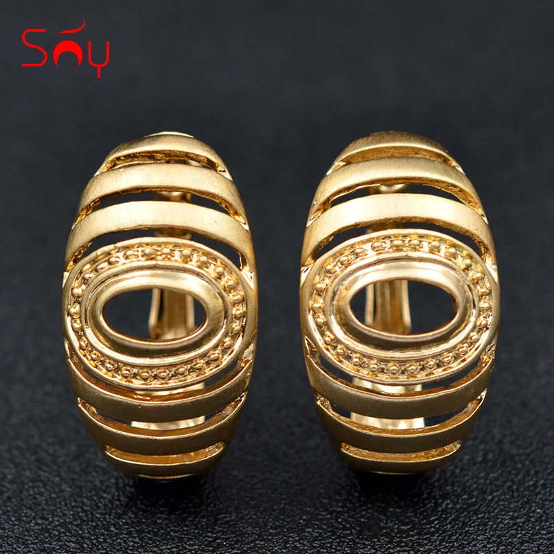 Sunny Jewelry Fashion Jewelry 2021 Clip Earrings For Women Exquisite Jewelry Hollow Water Drop For Party Wedding Daily Wear Gift
Sunny Jewelry Fashion Jewelry 2021 Clip Earrings For Women Exquisite Jewelry Hollow Water Drop For Party Wedding Daily Wear Gift