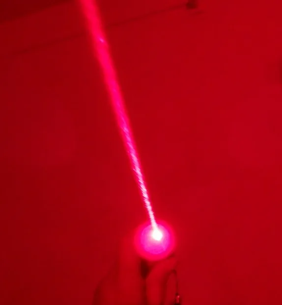 High Power 50W 50000m 650nm Waterproof TRUE High Powered Focusable Red Laser Pointer Burning Torch Light Matches FREE SHIPPING
High Power 50W 50000m 650nm Waterproof TRUE High Powered Focusable Red Laser Pointer Burning Torch Light Matches FREE SHIPPING