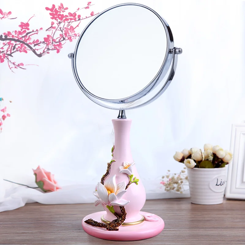 Desktop makeup mirror desktop double-sided vanity mirror magnified European resin beauty beauty gift wedding mirror LO727453
Desktop makeup mirror desktop double-sided vanity mirror magnified European resin beauty beauty gift wedding mirror LO727453