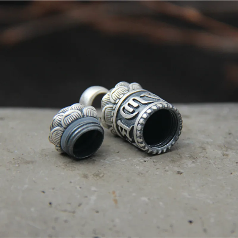 990 Sterling Silver Shurangama Mantra Six Words of Buddha Lotus Gawu Box Pendant For Waterproof Buddha Necklace
990 Sterling Silver Shurangama Mantra Six Words of Buddha Lotus Gawu Box Pendant For Waterproof Buddha Necklace