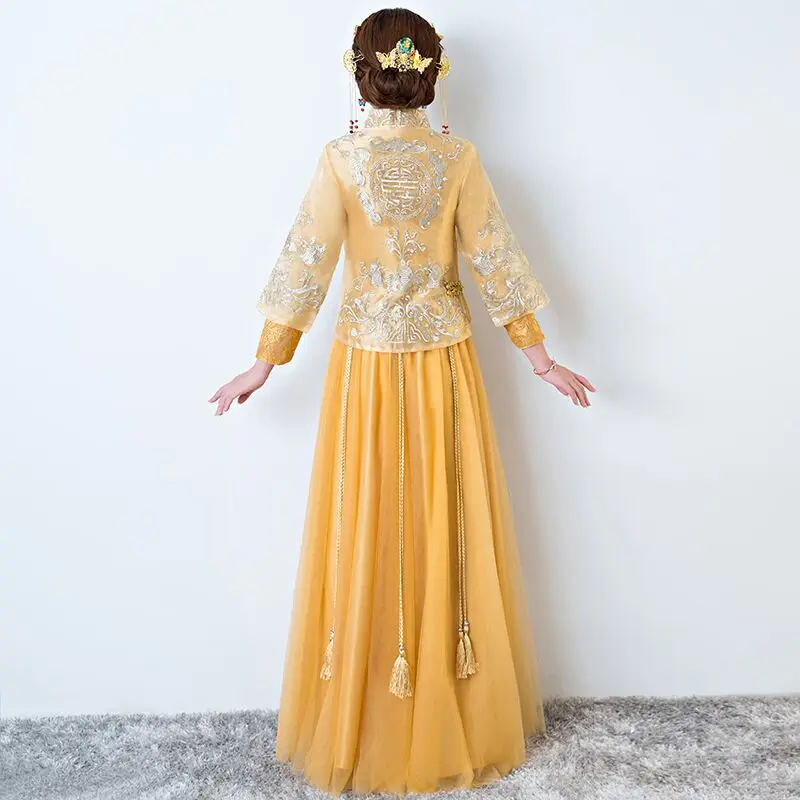 Yellow Spring Especial Fashion Chinese bride wedding gown dress Golden cheongsam Suzhou embroidery female golden Qipao S M L XL
Yellow Spring Especial Fashion Chinese bride wedding gown dress Golden cheongsam Suzhou embroidery female golden Qipao S M L XL