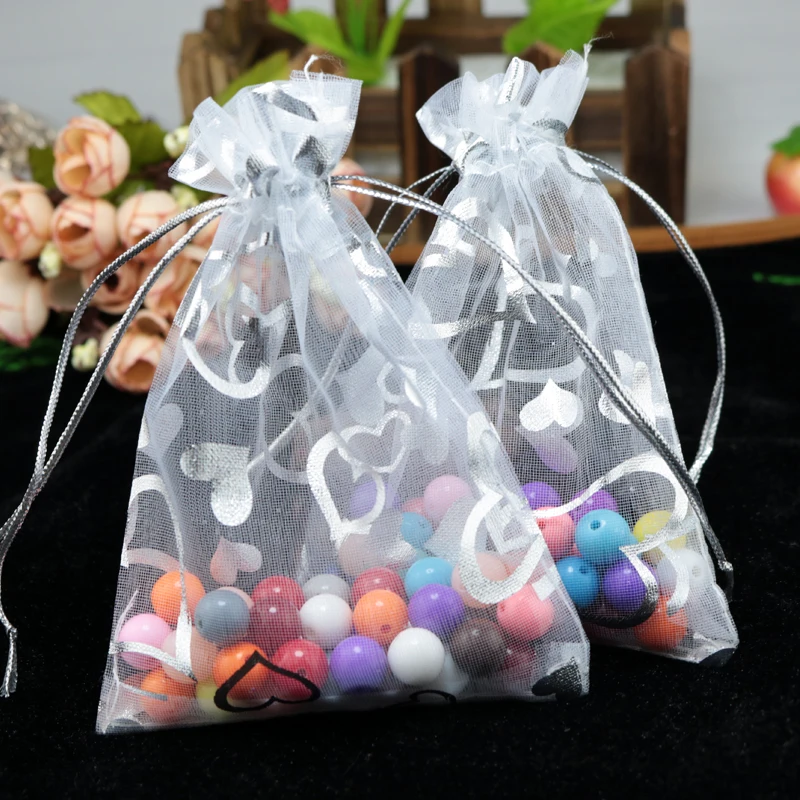 Hot Sale 100pcs White Organza Bags 11x16cm Hearts Design Wedding Drawstring Gift Bags Jewelry Candy Gifts Packaging Bag Pouches
Hot Sale 100pcs White Organza Bags 11x16cm Hearts Design Wedding Drawstring Gift Bags Jewelry Candy Gifts Packaging Bag Pouches