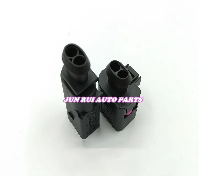2 Pin 1J0973722 1717692-1 8D0973822 3.5mm Female Male Auto Temp Sensor Plug Electric Horn Socket Connector For Volkwagen Audi
2 Pin 1J0973722 1717692-1 8D0973822 3.5mm Female Male Auto Temp Sensor Plug Electric Horn Socket Connector For Volkwagen Audi