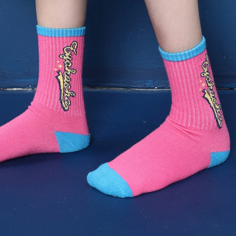 2pairs/lot Women Autumn Socks Letters Patchwork Color Rose Red Blue Female Girls Casual Sock High Quality Cotton
2pairs/lot Women Autumn Socks Letters Patchwork Color Rose Red Blue Female Girls Casual Sock High Quality Cotton