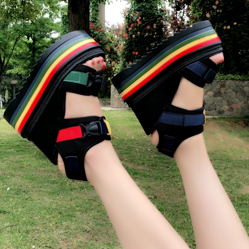 European American style sandals female summer wear fashion 2019 new super high with 14cm thick bottom cake women's shoes wedge
European American style sandals female summer wear fashion 2019 new super high with 14cm thick bottom cake women's shoes wedge