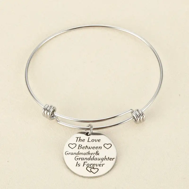 New To The World You Are One, To Me You Are The World Charm Bracelets Fashion Bangles Jewelry Femme Gifts Party Charm Bracelet
New To The World You Are One, To Me You Are The World Charm Bracelets Fashion Bangles Jewelry Femme Gifts Party Charm Bracelet