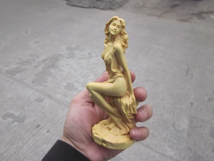 Character statue beauty decoration woodcarving hand carving character playing pieces
Character statue beauty decoration woodcarving hand carving character playing pieces
