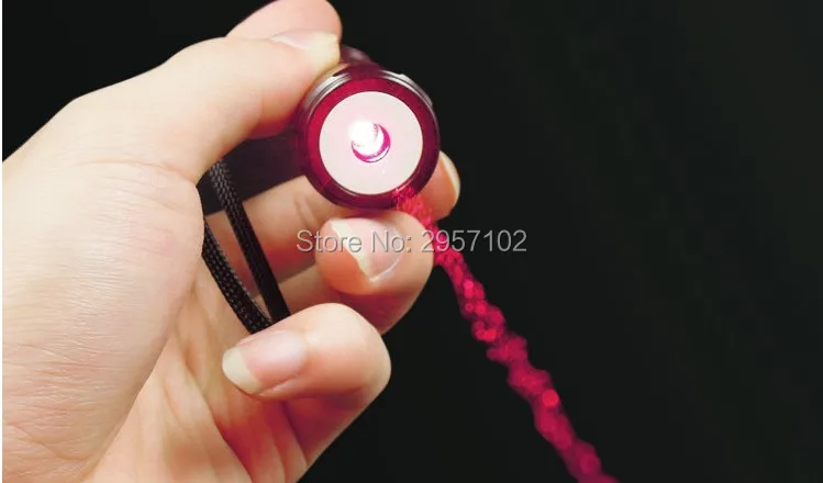strong power military NEW red laser pointer 1000m 1w 650nm high power light focusable can burning match,burn cigarettes+Changer
strong power military NEW red laser pointer 1000m 1w 650nm high power light focusable can burning match,burn cigarettes+Changer