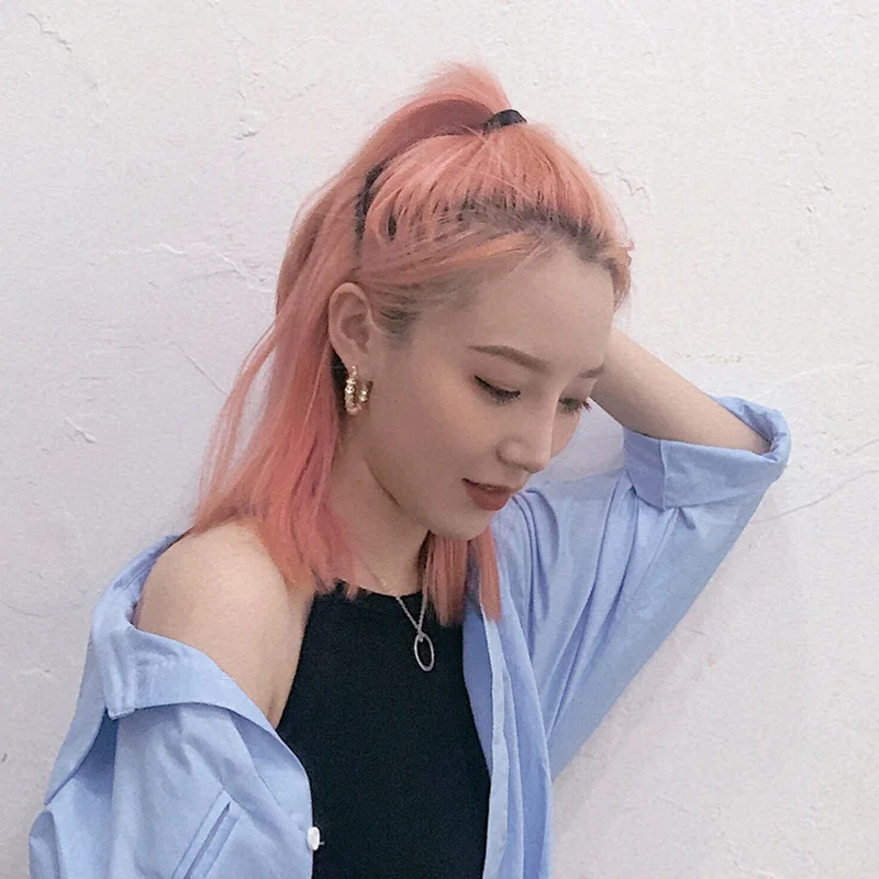Gold Color Brass Hoop Huggies Earrings Shiny Round Circle Hoops Statement Earrings Women Girls Unique Metal Hip Hop Jewelry
Gold Color Brass Hoop Huggies Earrings Shiny Round Circle Hoops Statement Earrings Women Girls Unique Metal Hip Hop Jewelry