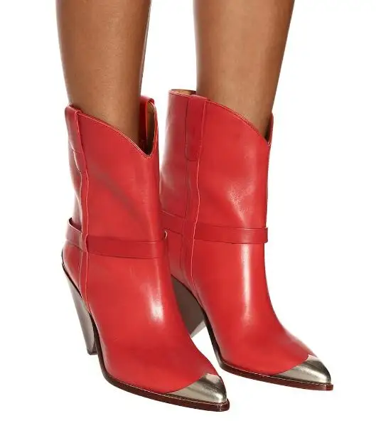 Newest 2020 Chic Leather Ankle Boots Women Metal Pointed Toe Rivet Tassel Strange High Heel Boots Woman Fashion Western Boots
Newest 2020 Chic Leather Ankle Boots Women Metal Pointed Toe Rivet Tassel Strange High Heel Boots Woman Fashion Western Boots